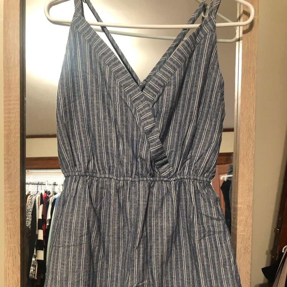 Striped romper - Picture 2 of 2